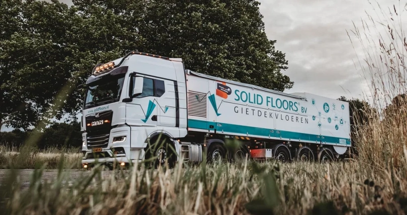 Mengcentrale van Solid Floors op locatie